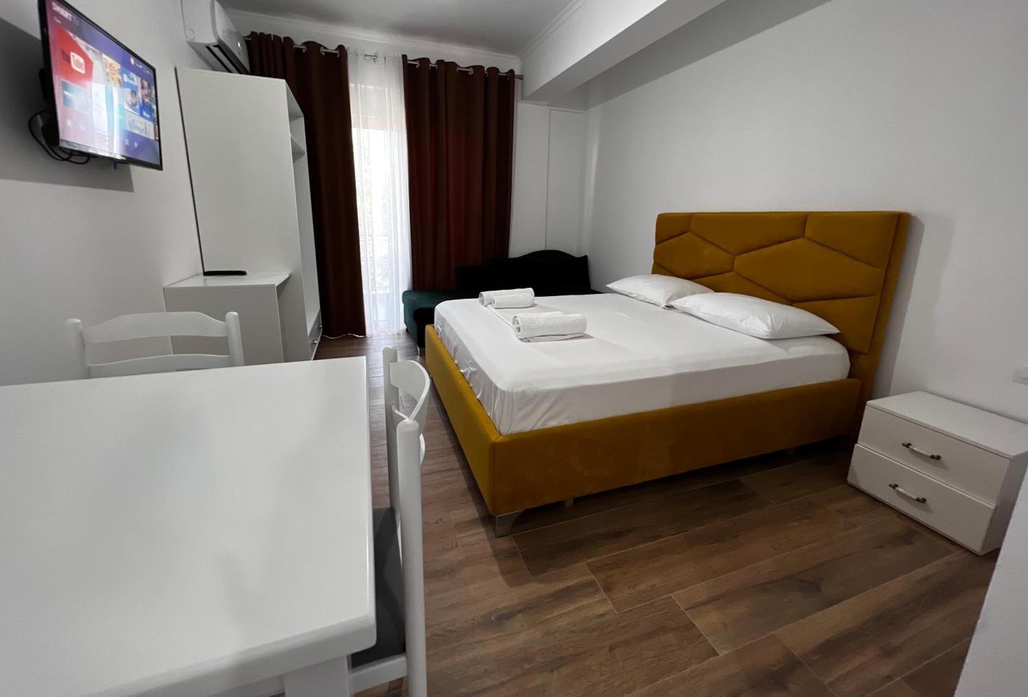 The Gwen Daire Saranda Dış mekan fotoğraf